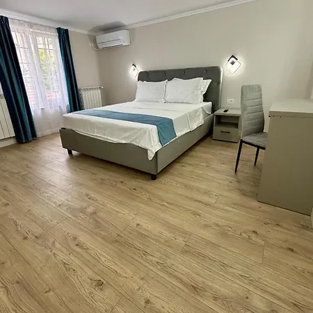 Apartment Marailis Port