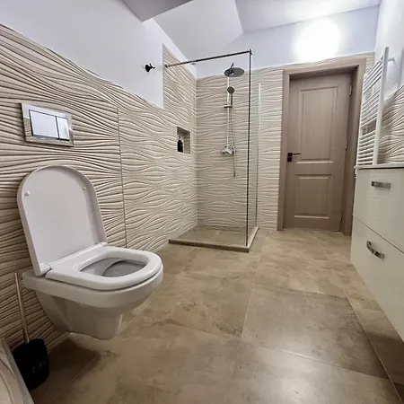 Marailis Port Apartment *