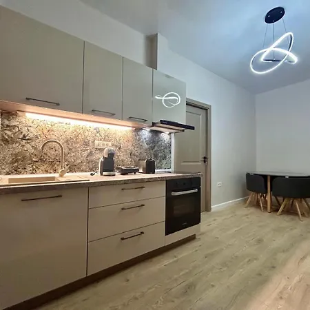 Marailis Port Mangalia