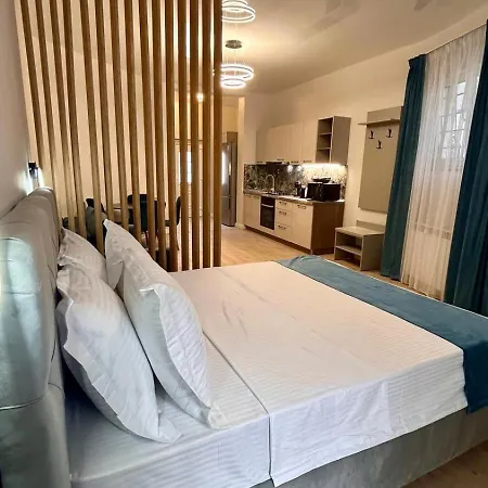 Marailis Port * Mangalia