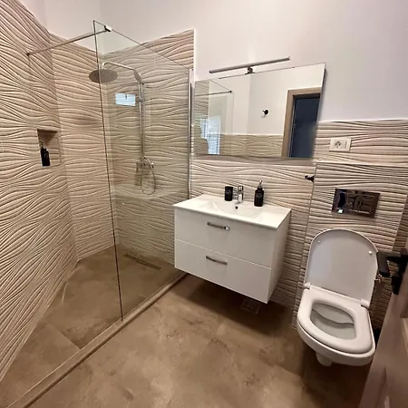 Marailis Port * Mangalia