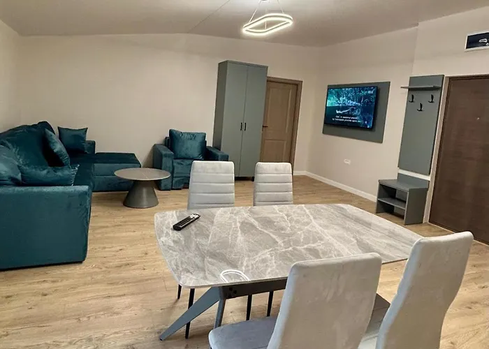 Marailis Port * Mangalia