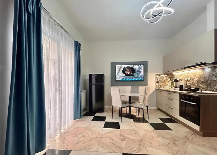 Marailis Port Mangalia