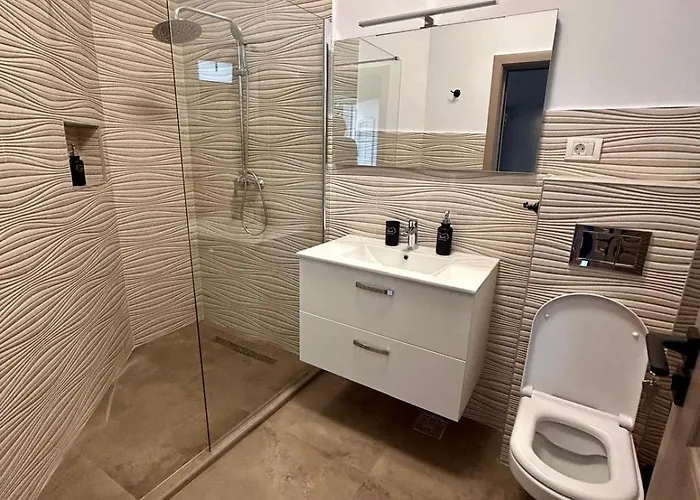 Marailis Port * Mangalia